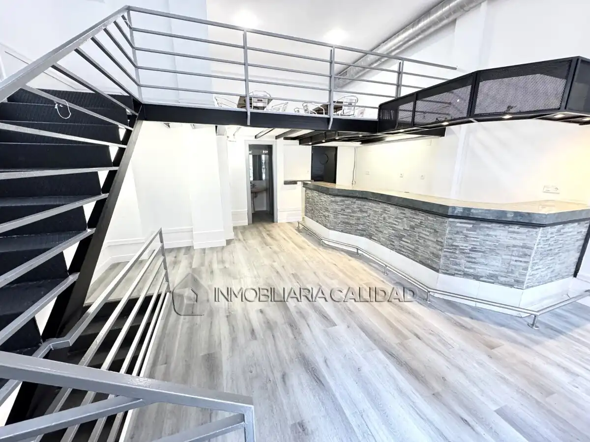Local comercial en venda a Centro