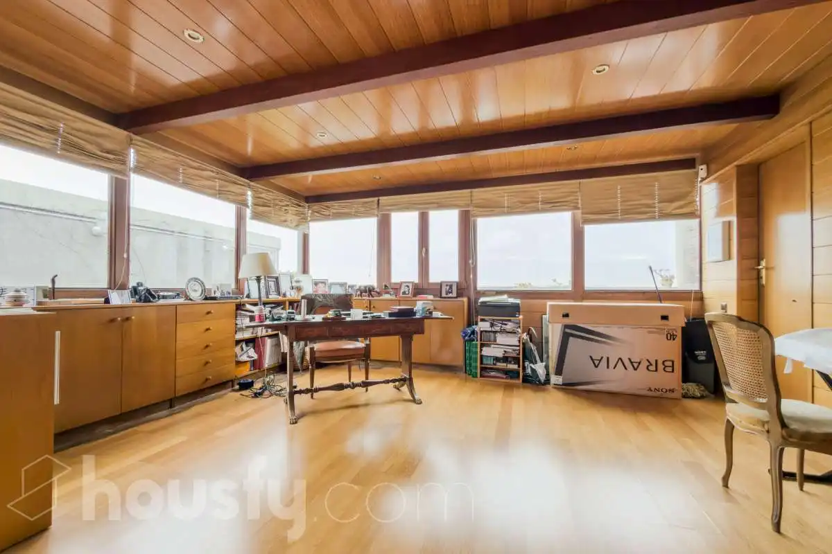 Piso en venta en Barcelona con Aire acondicionado, Calefacción y Jardín privado