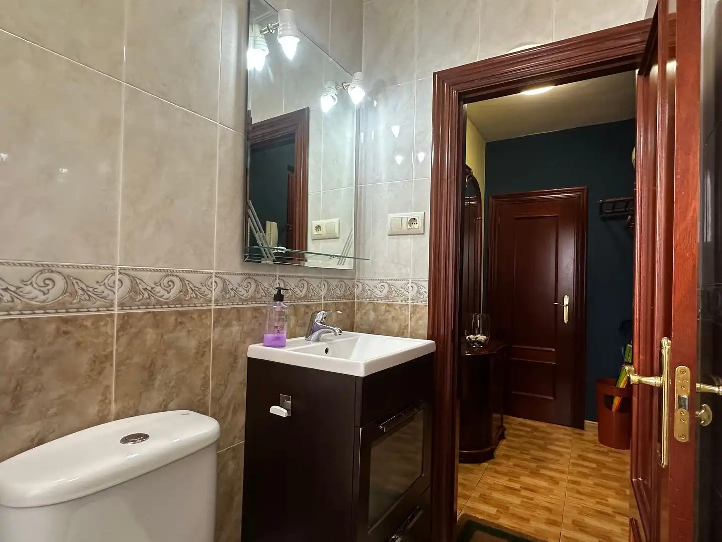 Baño de Piso en venta en Gijón  con Calefacción, Terraza y Piscina