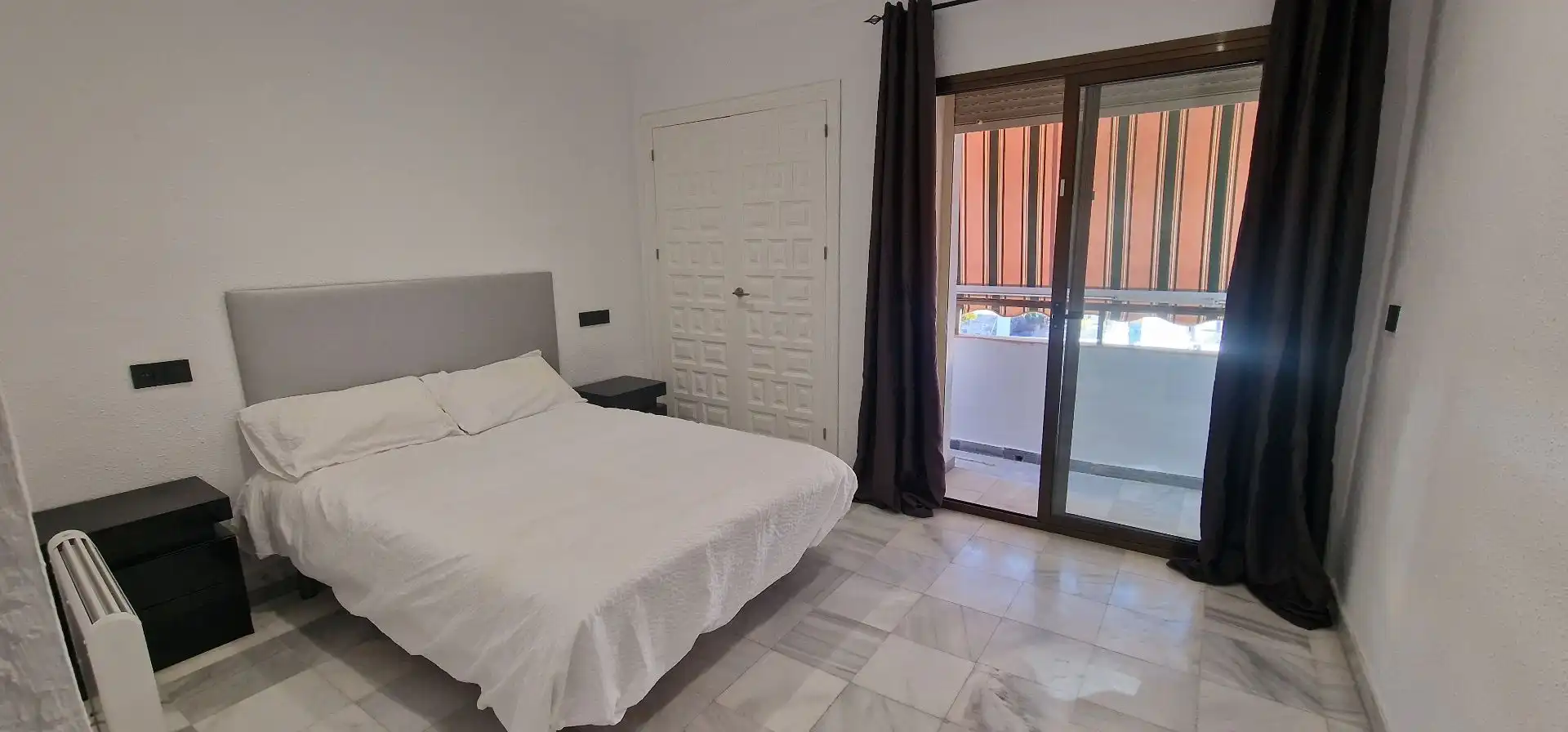 Habitación de Apartamento en venta en Garrucha con Aire acondicionado, Calefacción y Terraza