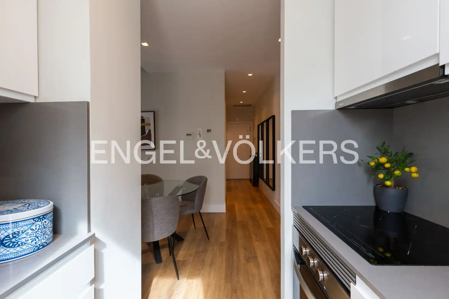Cocina de Ático en venta en Valencia con Aire acondicionado, Calefacción y Jardín privado