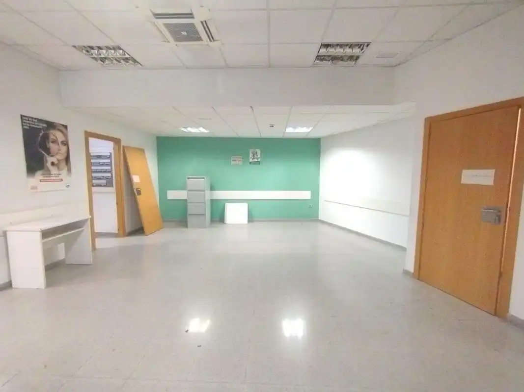 Local comercial en venda a Calle de Felisa Gale, imagen 3