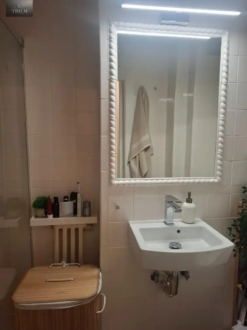 Badezimmer von Wohnung zur Miete in Granada mit Klimaanlage, Heizung und Möbliert