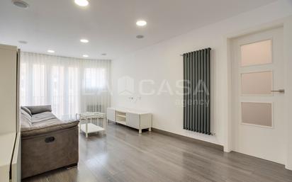 Living room of Flat for sale in  Barcelona Capital