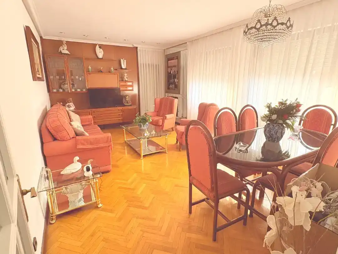 Sala de estar de Piso en venta en  Madrid Capital con Aire acondicionado