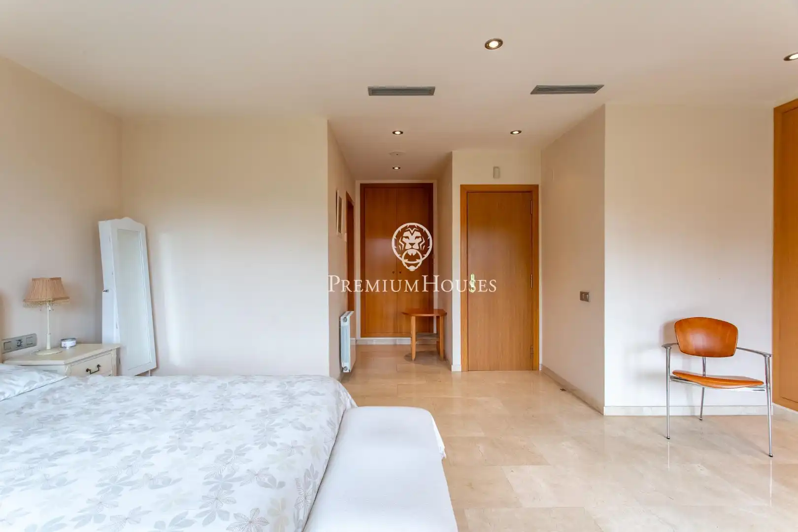 Bedroom of Detached homes for sale in Montgat  with Heating, Private garden and Terrace
