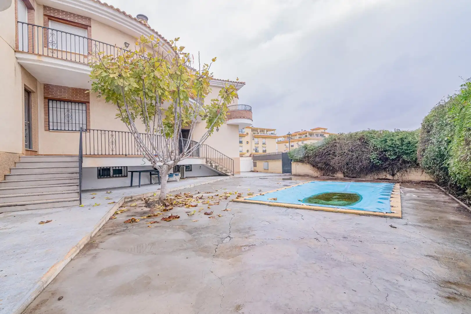 Piscina de Casa o chalet en venta en Atarfe con Aire acondicionado, Calefacción y Jardín privado