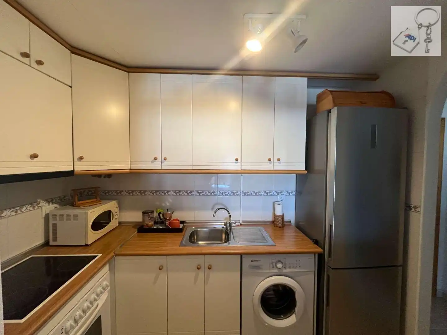 Cuina de Apartament en venda en Torrevieja amb Aire condicionat, Terrassa i Piscina