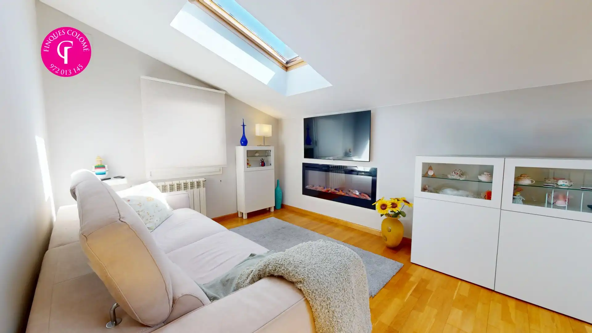 Sala de estar de Ático en venta en Girona con Aire acondicionado, Calefacción y Terraza