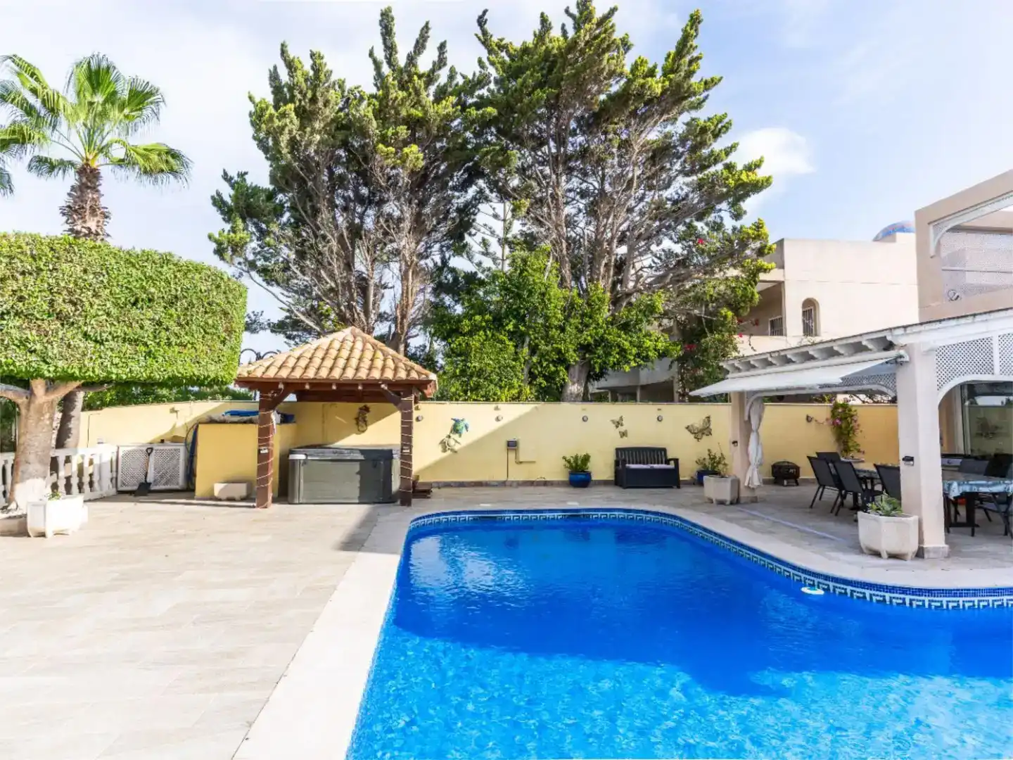 Piscina de Piso en venta en Garrucha con Aire acondicionado, Jardín privado y Trastero