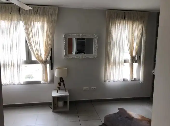Sala de estar de Piso de alquiler en Valencia con Aire acondicionado, Calefacción y Horno