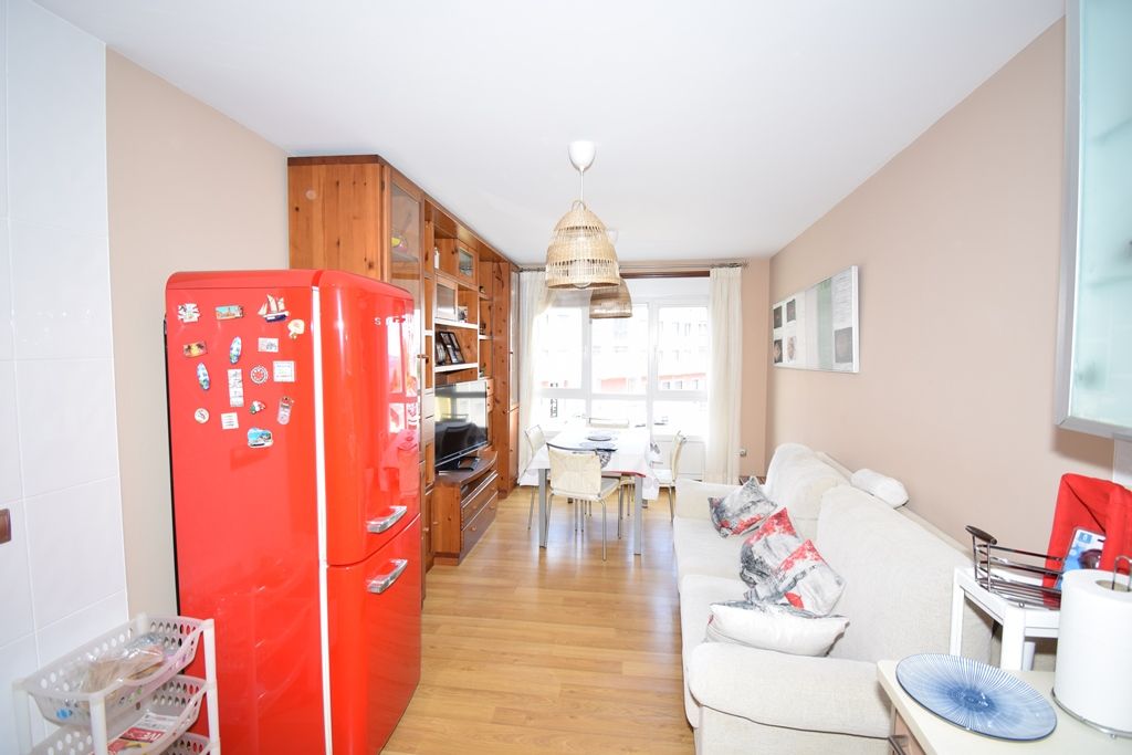 Living room of Flat for sale in Miño  with Heating, Storage room and Furnished