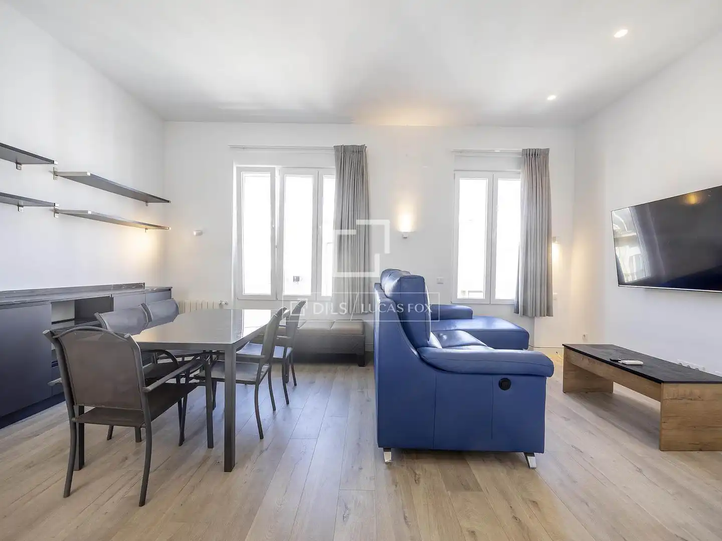 Flat with terrace to rent in L'Eixample, imagen 2