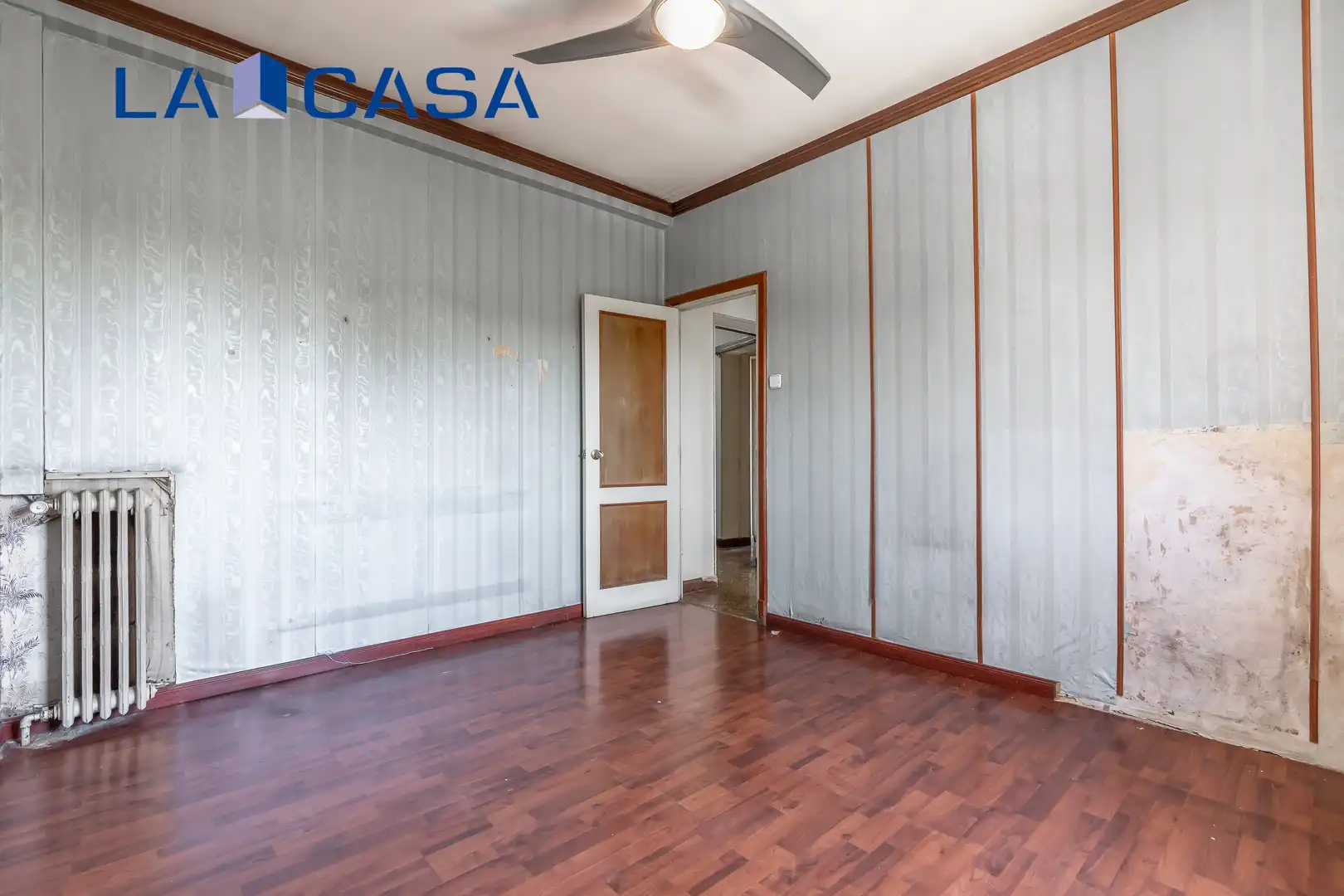 Piso en venta en Madrid con Calefacción, Terraza y Trastero