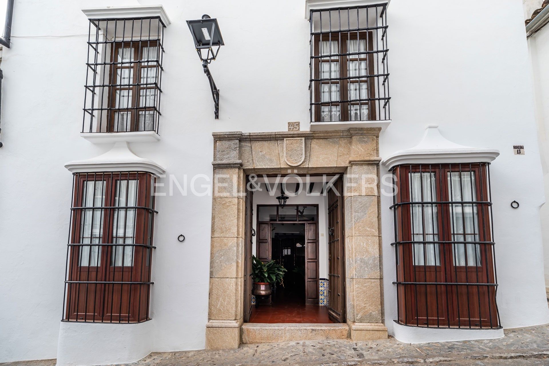 Exterior view of House or chalet for sale in Grazalema  with Air Conditioner, Heating and Storage room