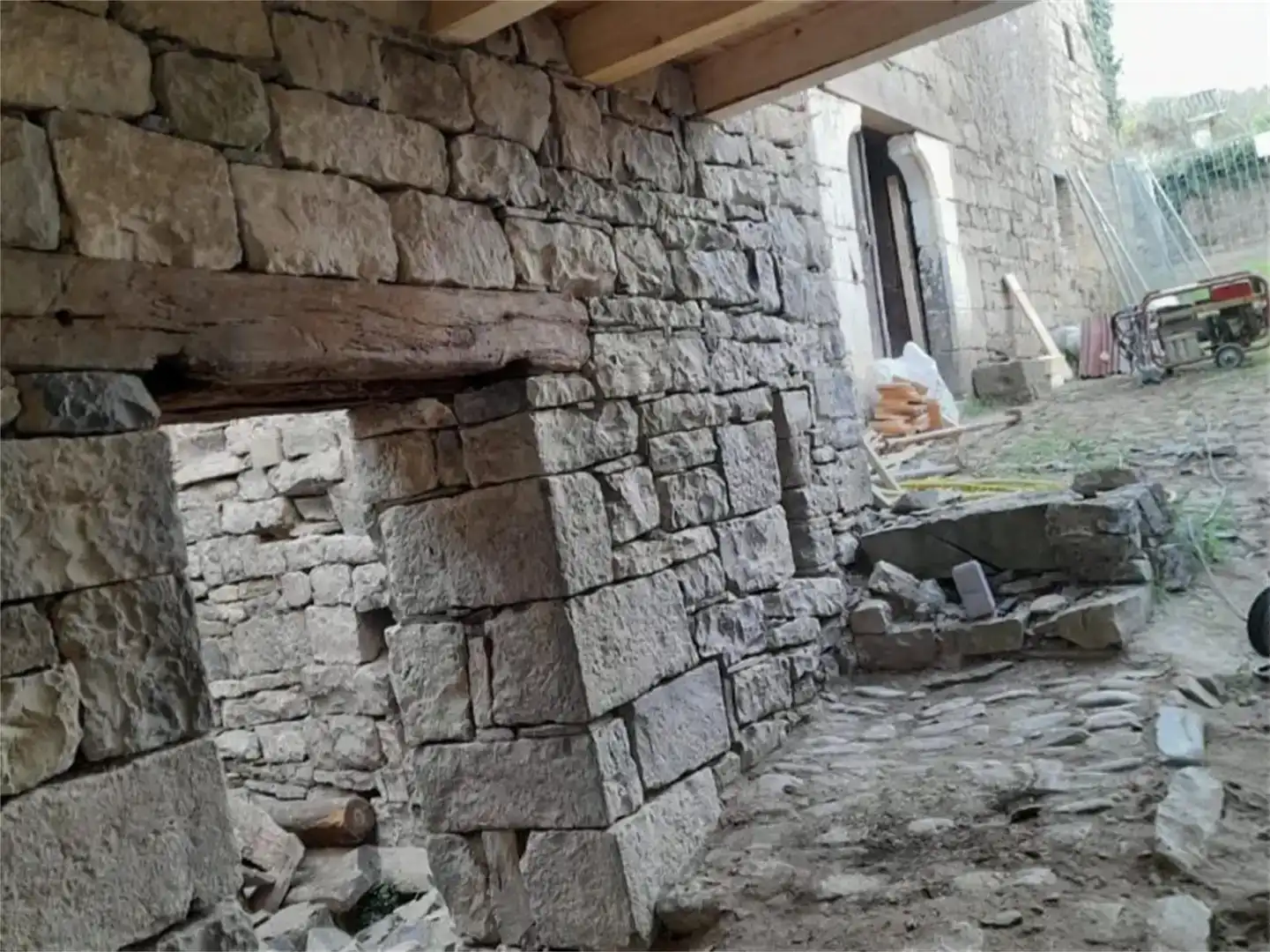 Vista exterior de Casa o xalet en venda en Navascués / Nabaskoze