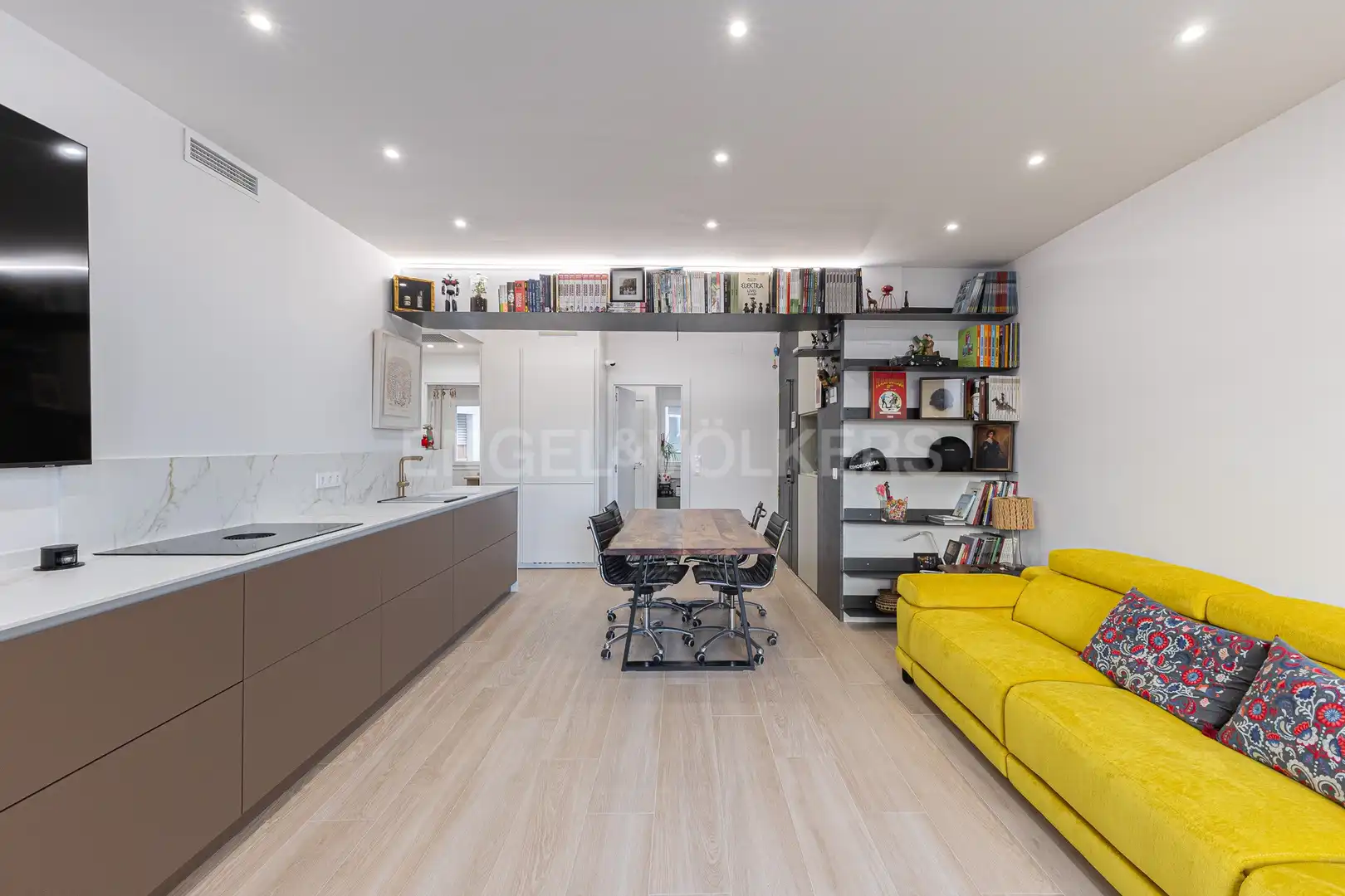 Sala de estar de Piso en venta en Barcelona con Aire acondicionado, Calefacción y Parquet