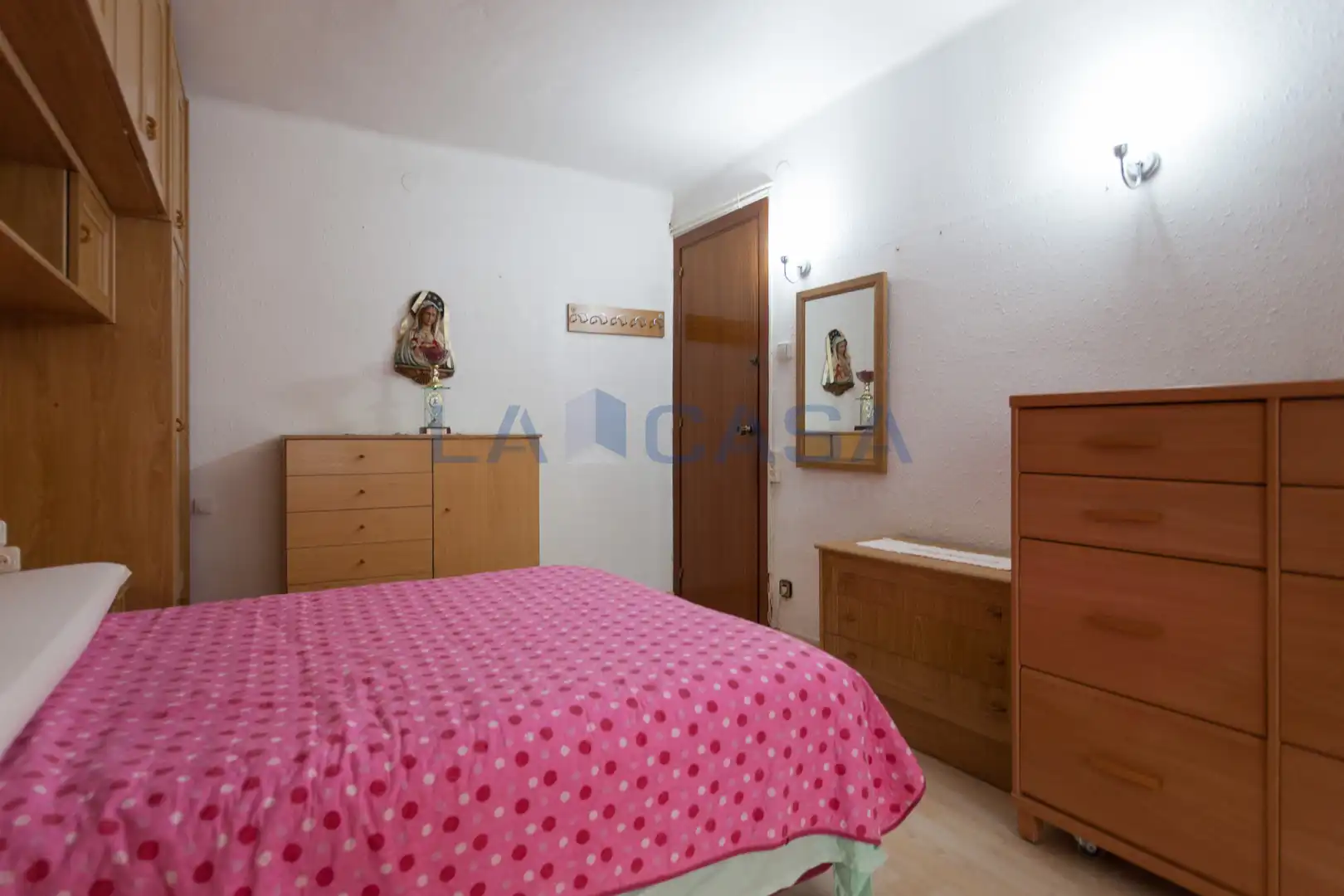 Schlafzimmer von Wohnung zum Verkauf in L'Hospitalet de Llobregat mit Balkon