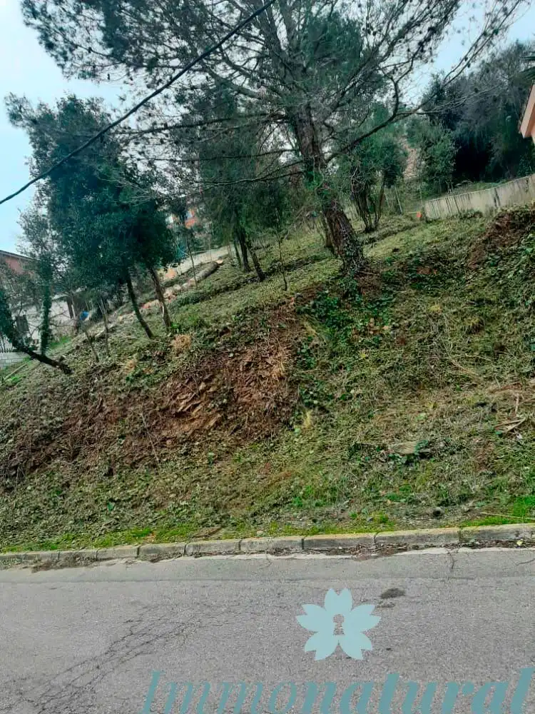 Terreno residencial en venta en Tercera Avinguda 46