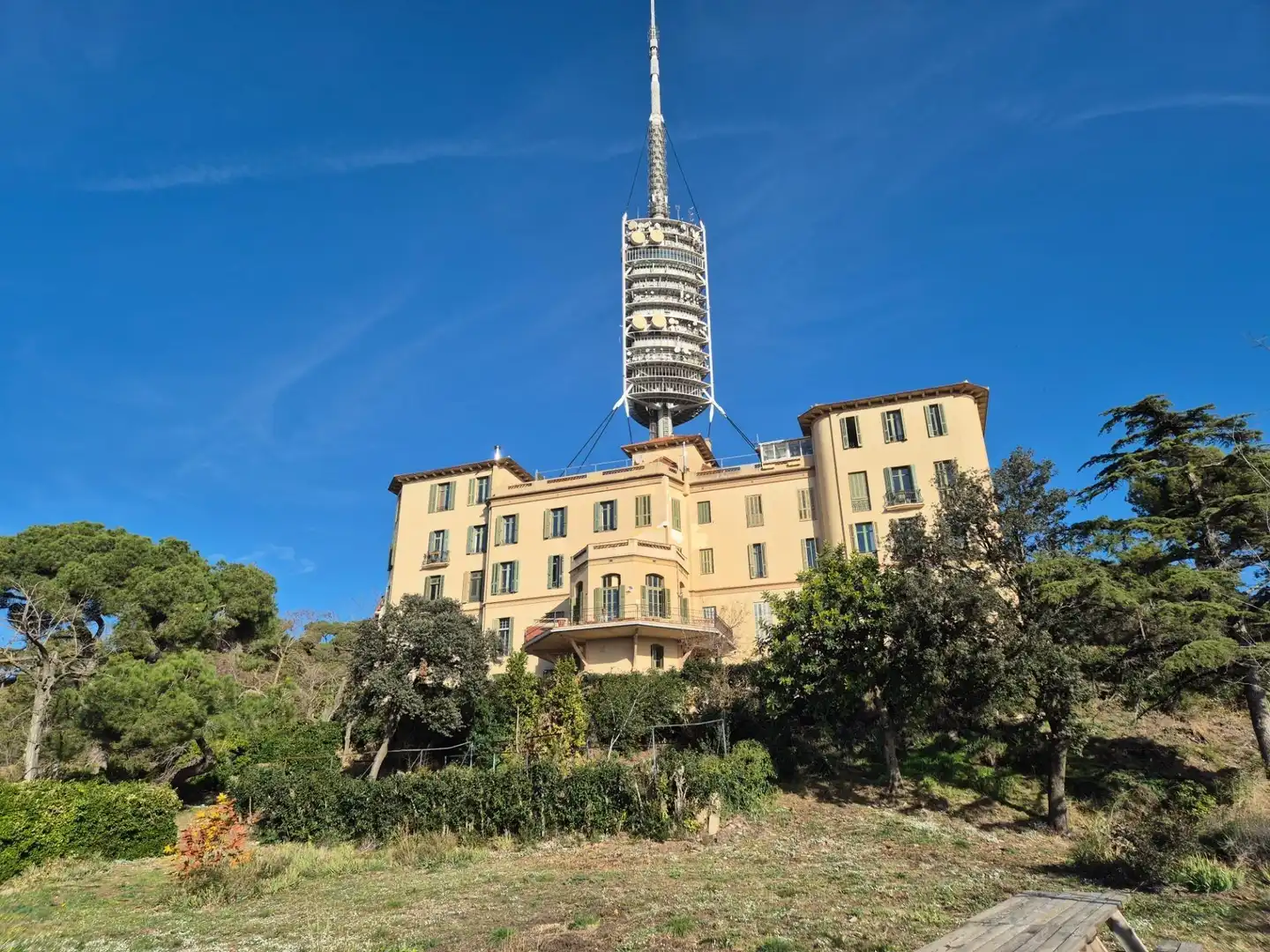 Vista exterior de Planta baixa en venda en Barcelona