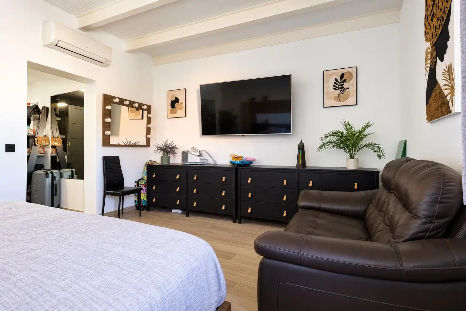 Habitación de Casa o chalet en venta en La Rinconada con Aire acondicionado