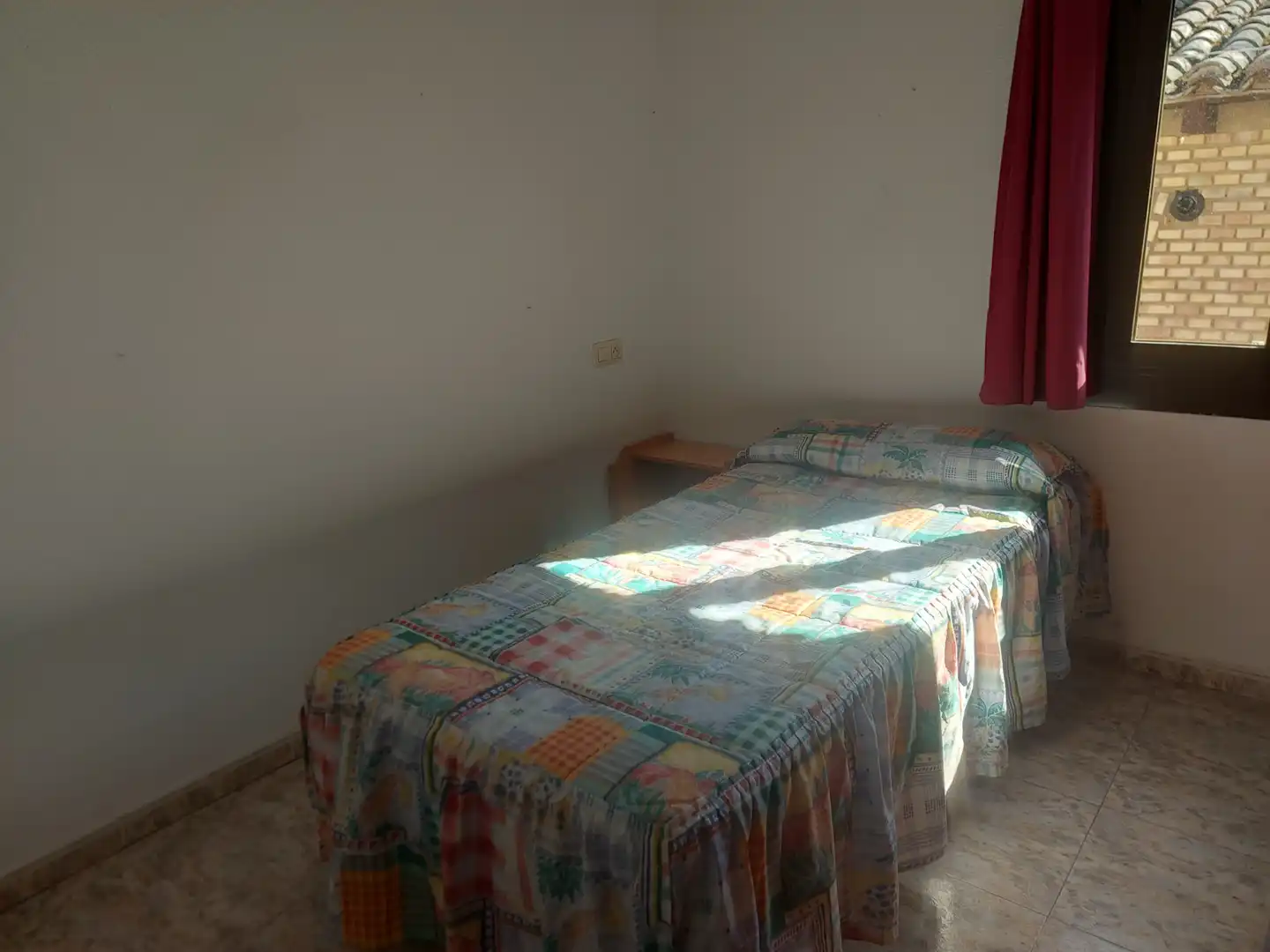Habitación de Piso de alquiler en Toledo con Calefacción, Amueblado y Horno