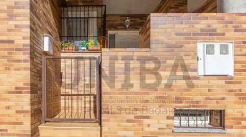 Foto 2 de Casa adosada en venda a Valdepasillas - La Paz - Huerta Rosales, Badajoz Capital