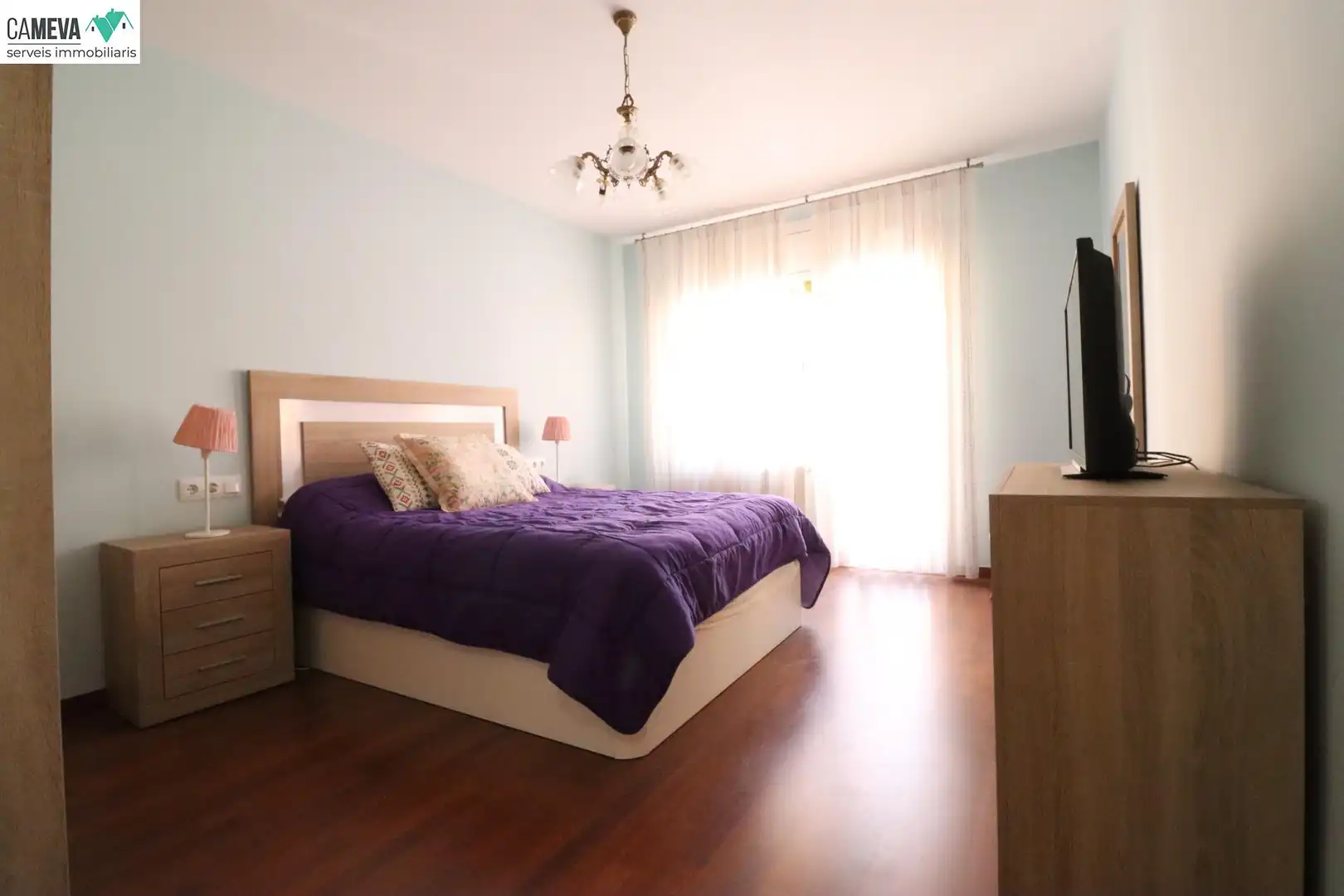 Dormitori de Pis en venda en Sabadell amb Calefacció, Parquet i Terrassa