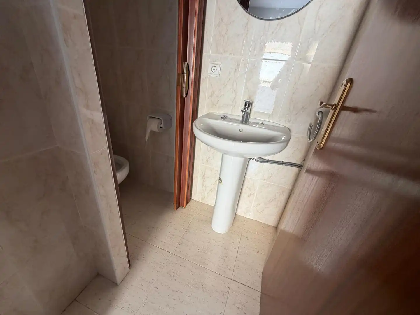 Maison mitoyenne avec terrasse à louer à Carrer del Vallespir, imagen 18