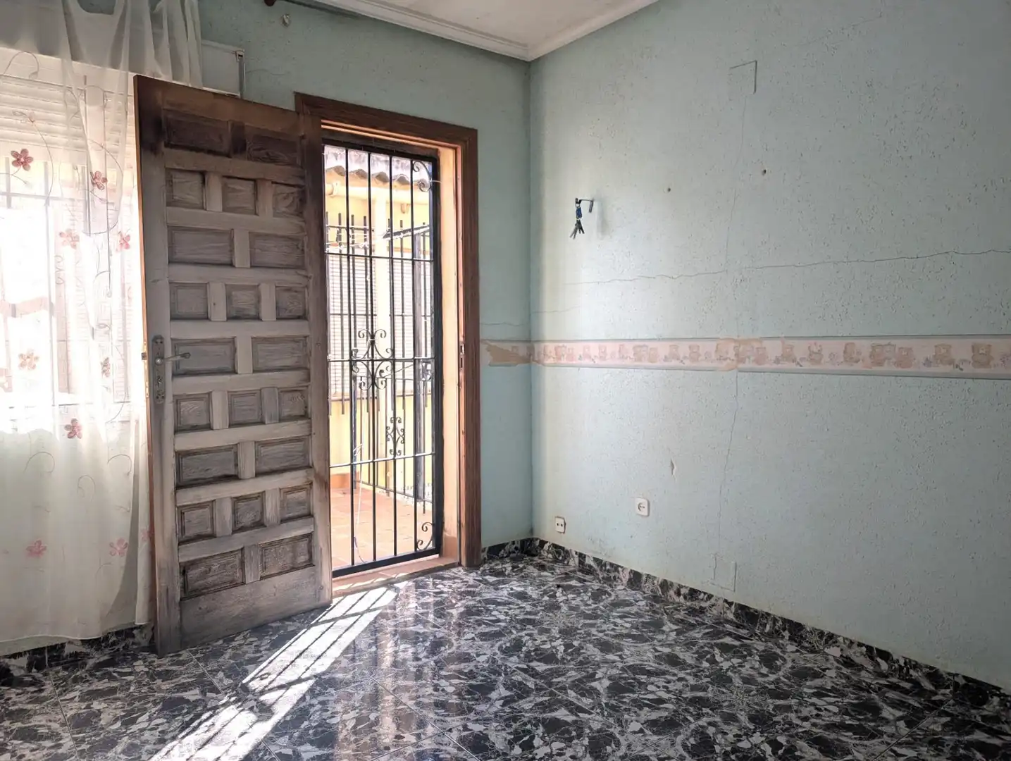 Houses for sale in Los Dolores
