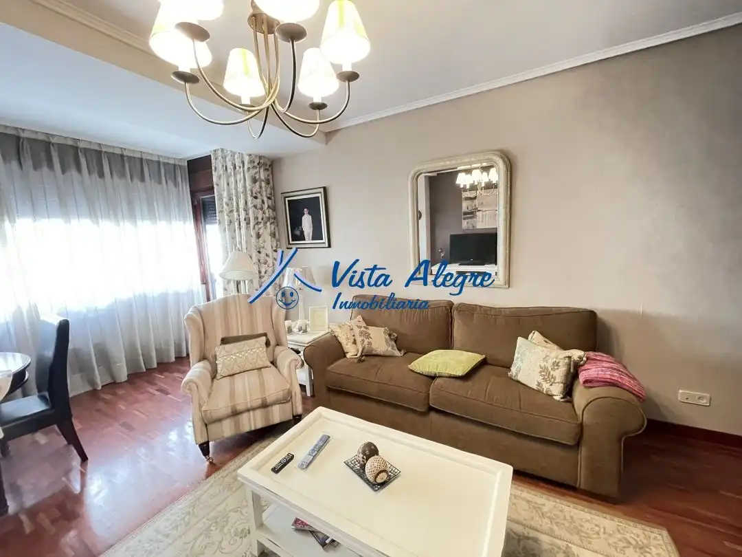 Sala de estar de Piso de alquiler en Haro con Calefacción, Terraza y Trastero