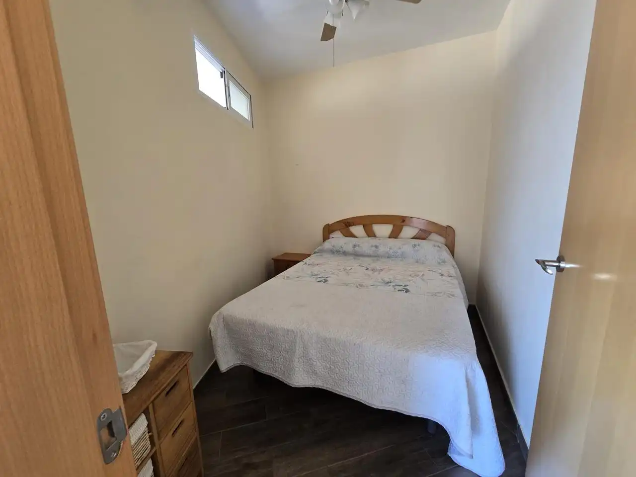 Dormitori de Apartament en venda en Gandia amb Aire condicionat, Terrassa i Moblat