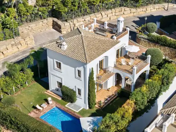 Xalet en venda a Estepona Pueblo, imagen 2