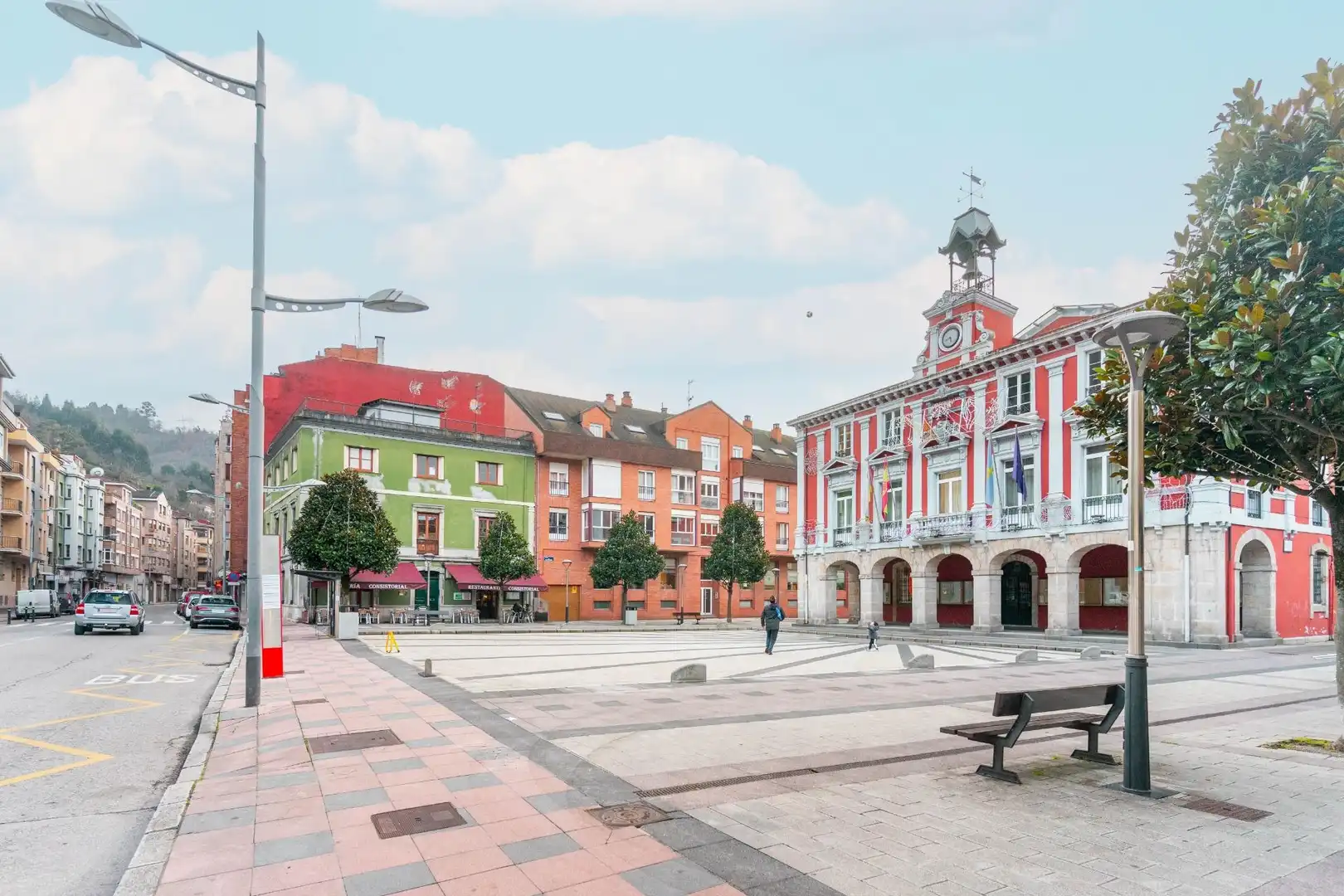 Außenansicht von Geschaftsraum zum Verkauf in Mieres (Asturias)