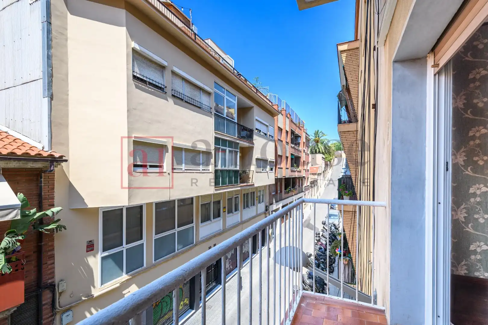 Terrassa de Pis en venda en Barcelona amb Parquet i Balcó