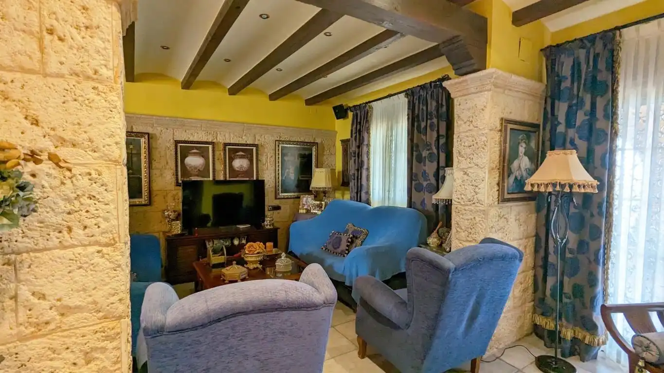 Sala d'estar de Casa o xalet en venda en Orihuela amb Aire condicionat, Calefacció i Terrassa