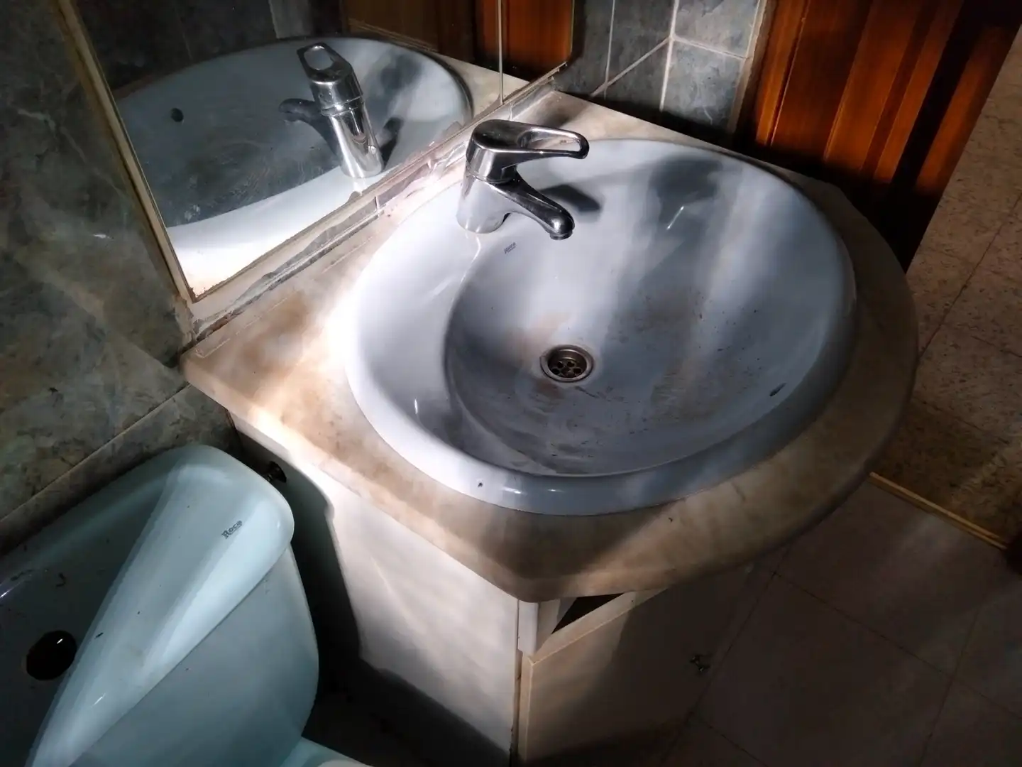 Bathroom of Flat for sale in Madrid