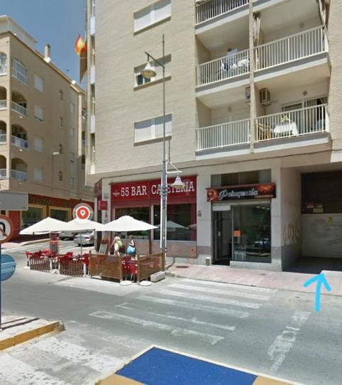 Foto 2 de Garatge de lloguer a Las Habaneras, Antonio Machado, Alicante