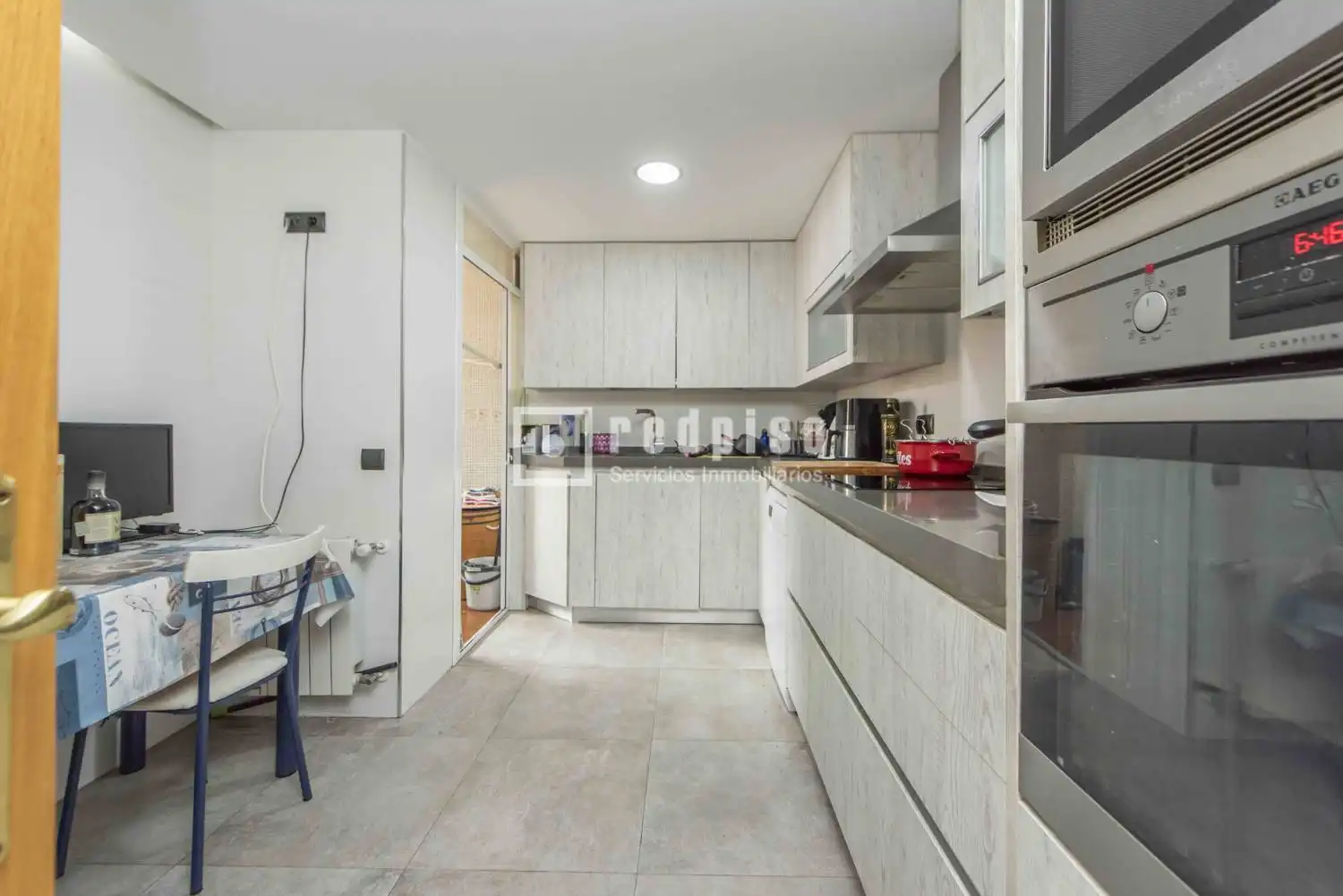 Cocina de Ático en venta en Valdemoro con Calefacción, Jardín privado y Terraza