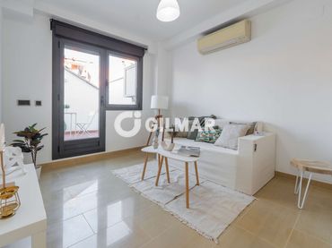 Attico con balcone in vendita a Barrio de Salamanca