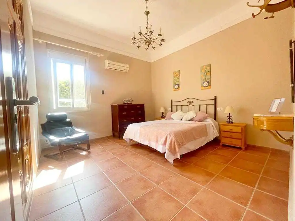 Chalet con piscina en venta en El Faro, imagen 13