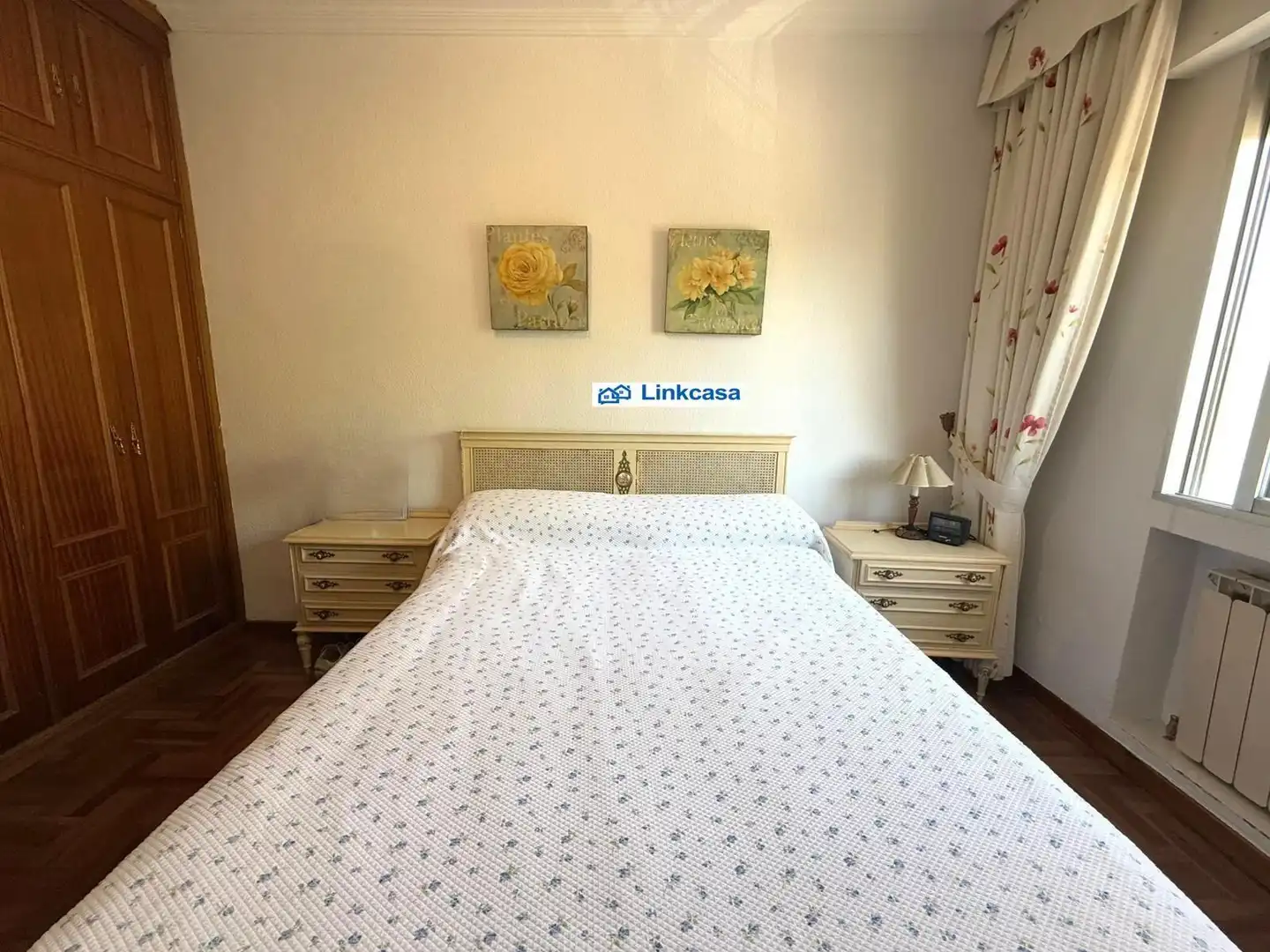 Habitación de Piso en venta en Madrid con Calefacción, Terraza y Alarma