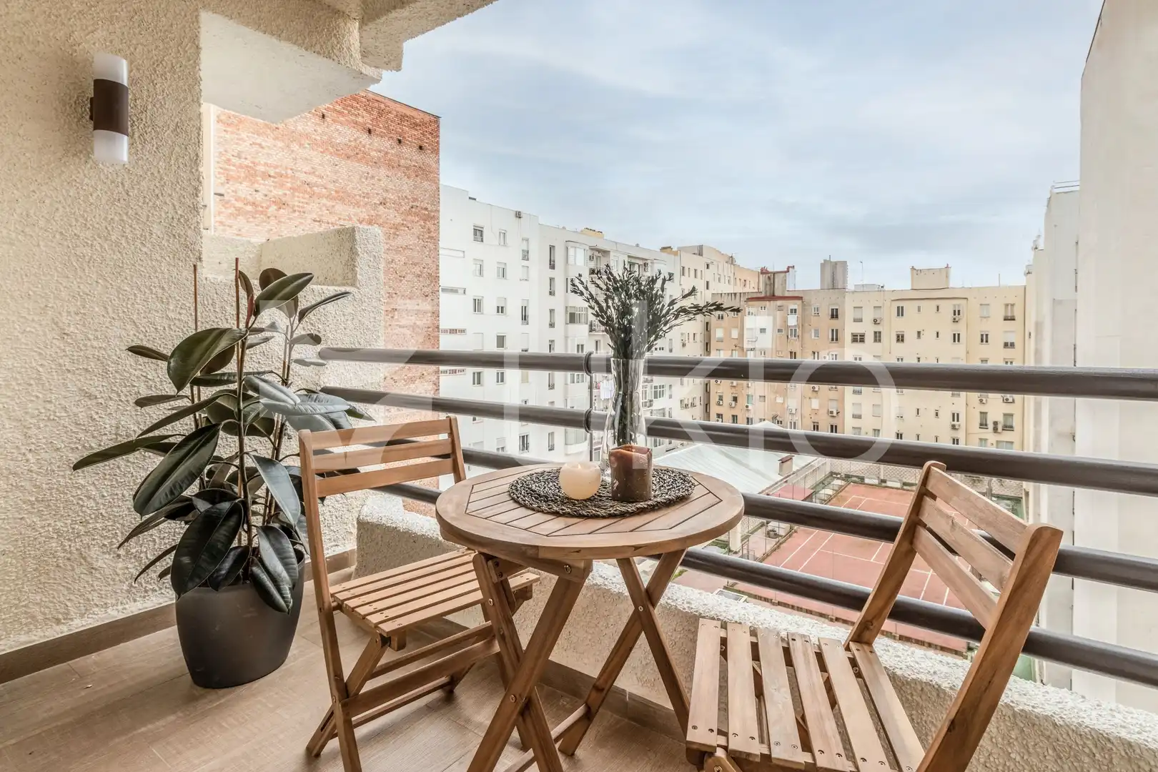 Balcony of Apartments for rent in Madrid  with Air Conditioner, Furnished and Washing machine