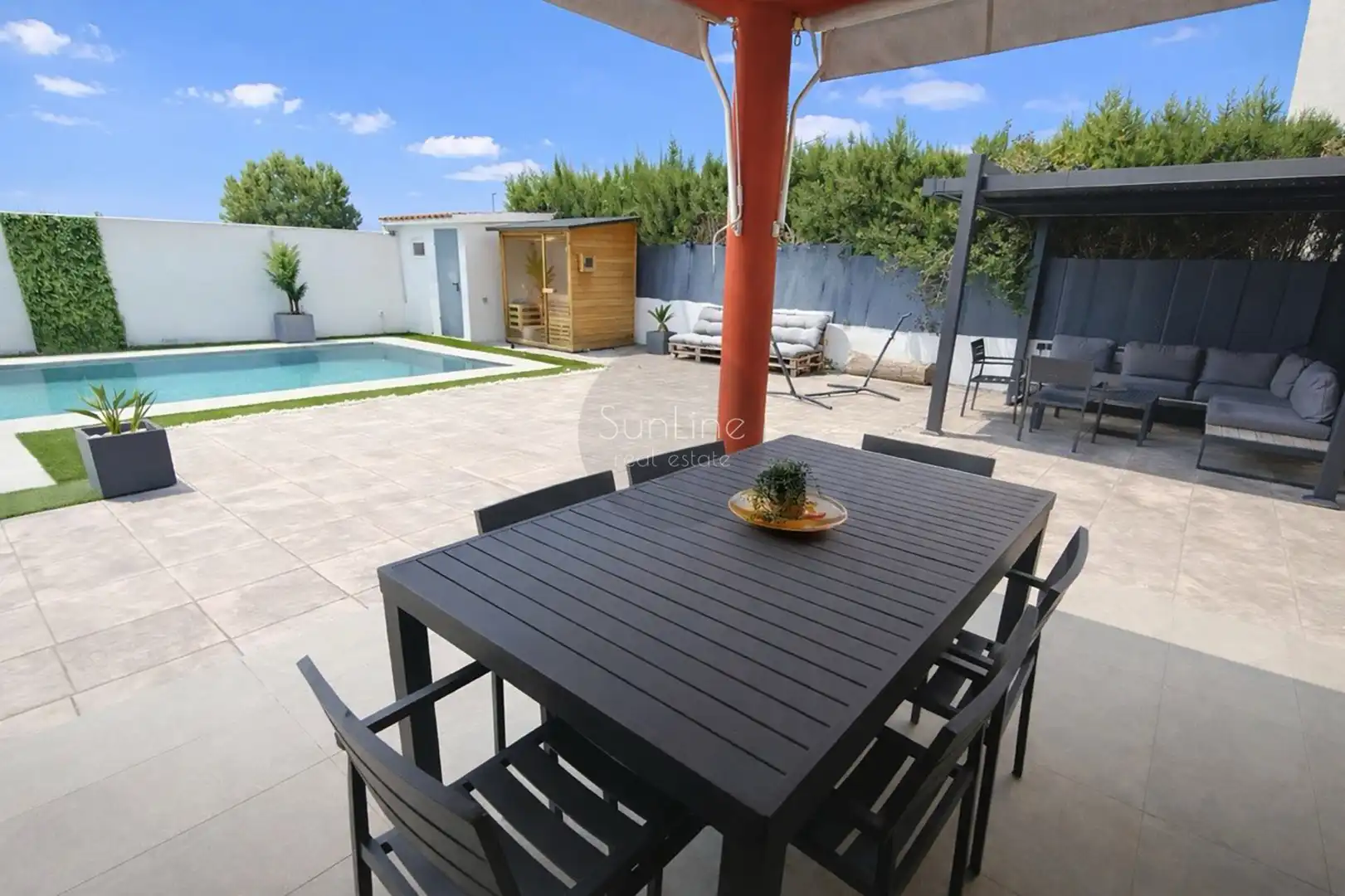 Terrace of Houses for sale in La Pobla de Vallbona  with Air Conditioner, Private garden and Terrace