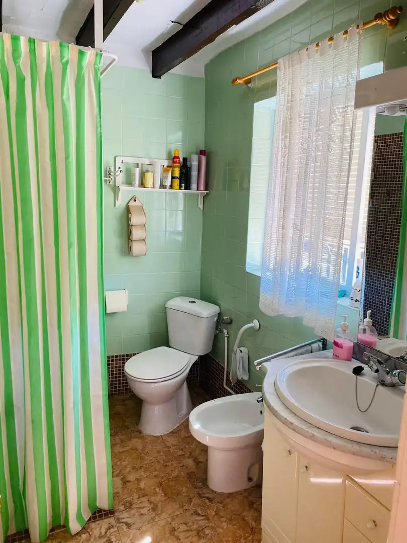Bany de Casa o xalet en venda en Sorvilán