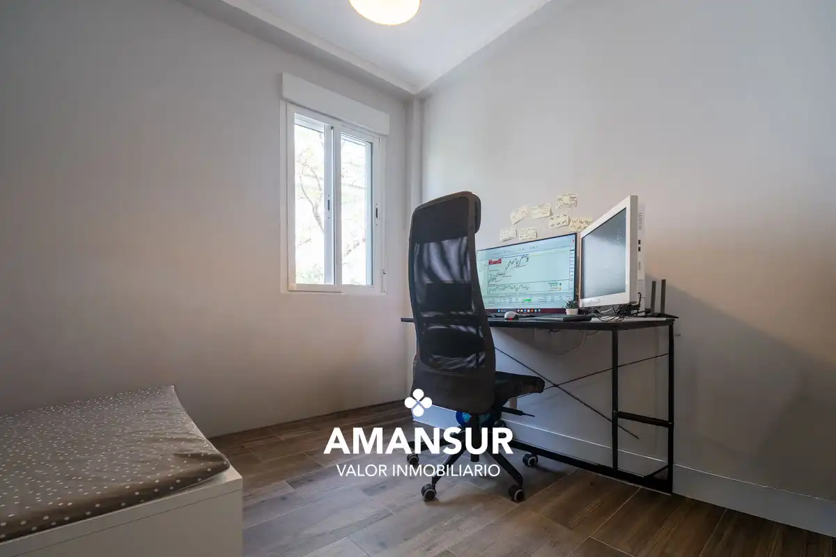 Flat for sale in Plaza Dulcinea, Nuevo Parque - Los Rosales - Tráfico Pesado