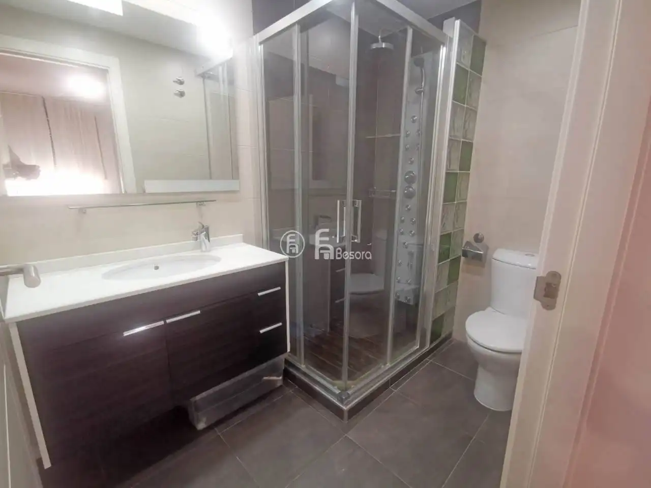 Baño de Piso en venta en Lleida con Aire acondicionado, Calefacción y Parquet