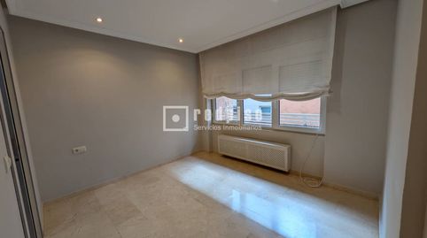 Foto 5 von Wohnung zur Miete in Del Gran Capitán, Zona Centro, Córdoba Capital