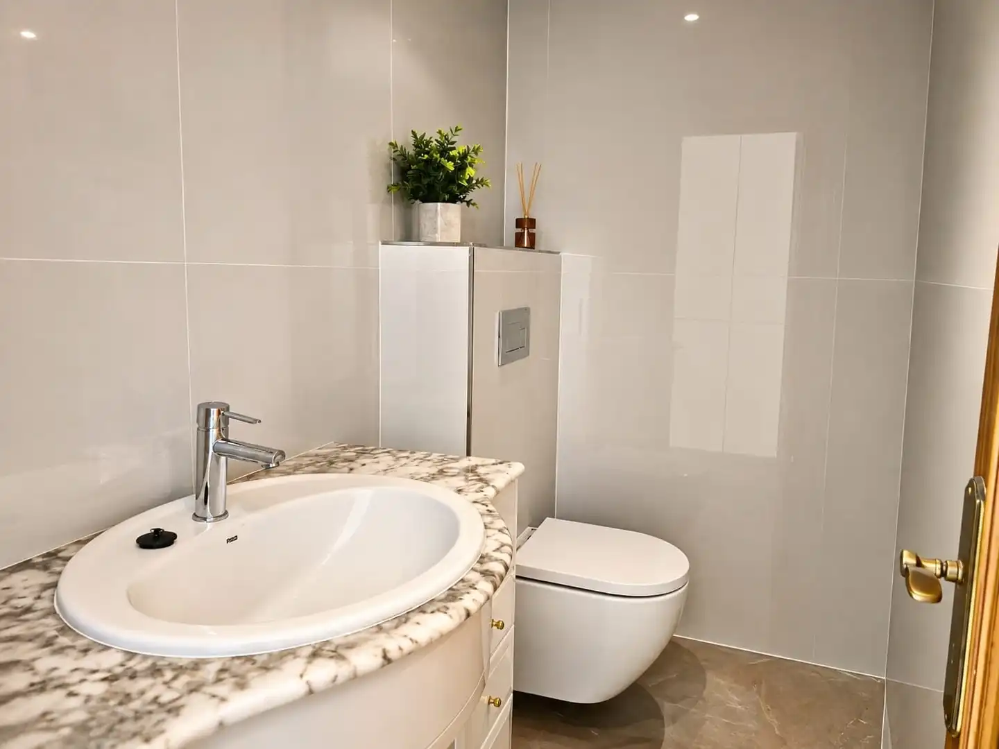 Bathroom of Apartments for sale in Manacor  with Air Conditioner, Storage room and Balcony