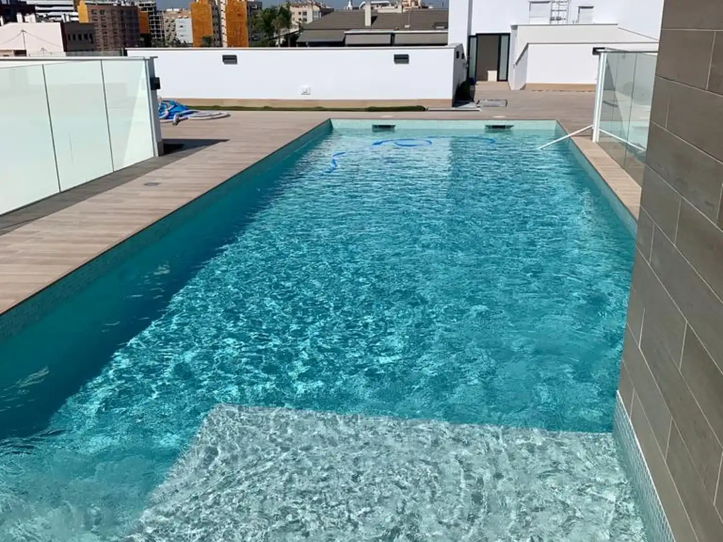 Study for rent in Juan Carlos I